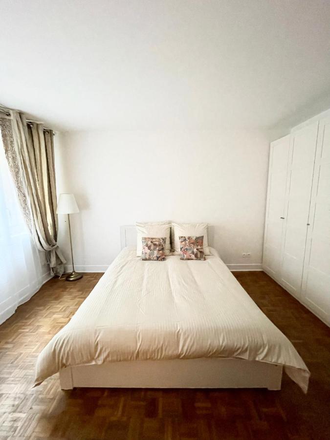 Tour Eiffel - Seine Apartment Paris Ngoại thất bức ảnh